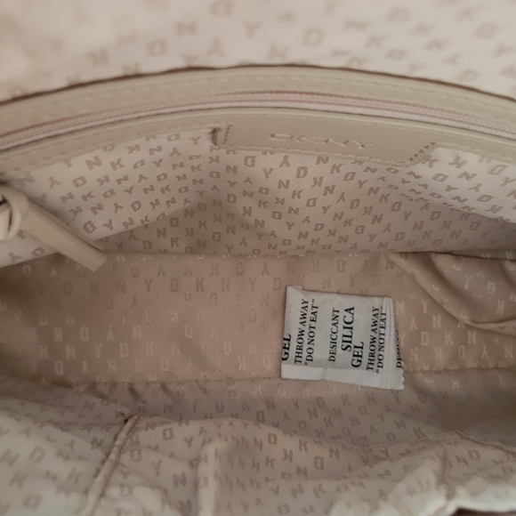 DKNY Leather Shoulder Bag - Picture 6 of 6